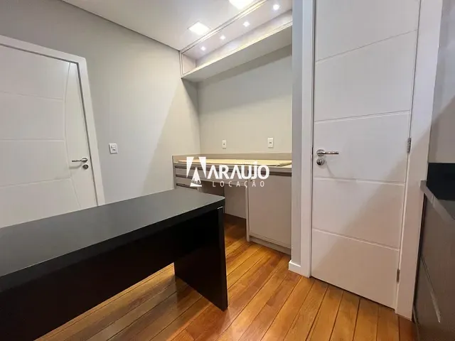 Sala para alugar, no bairro Centro em Itajaí