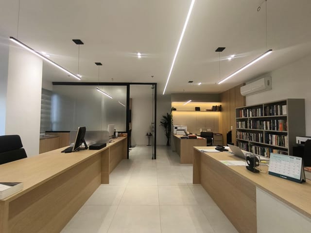 Sala para alugar, no bairro Gleba Palhano em Londrina