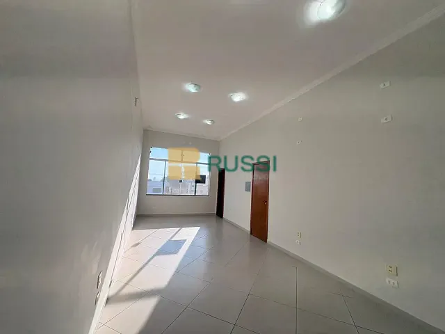 Sala para alugar, no bairro Jardim Portugal em São José dos Campos