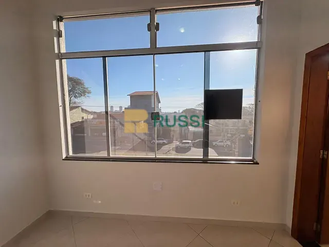 Sala para alugar, no bairro Jardim Portugal em São José dos Campos