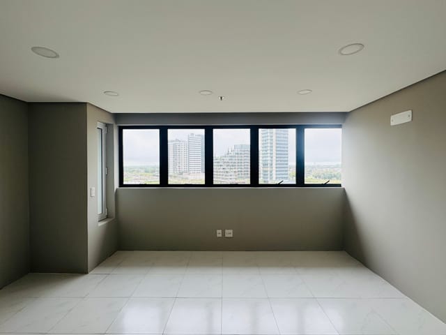 Sala à venda, no bairro São Gonçalo em Pelotas