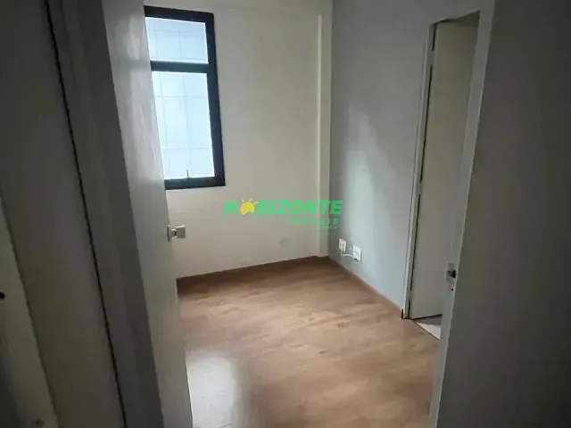 Sala com 32m², à venda, no bairro Jardim Aquarius em São José dos Campos