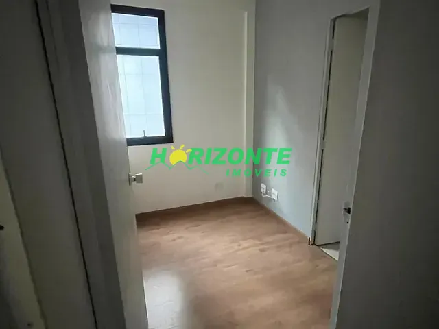 Sala com 32m², à venda, no bairro Jardim Aquarius em São José dos Campos