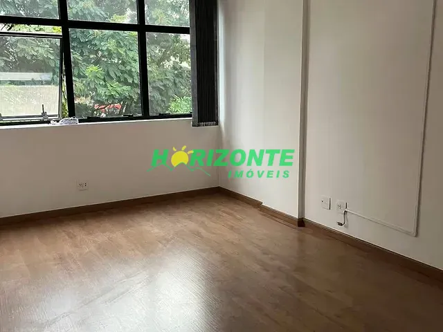 Sala com 32m², à venda, no bairro Jardim Aquarius em São José dos Campos