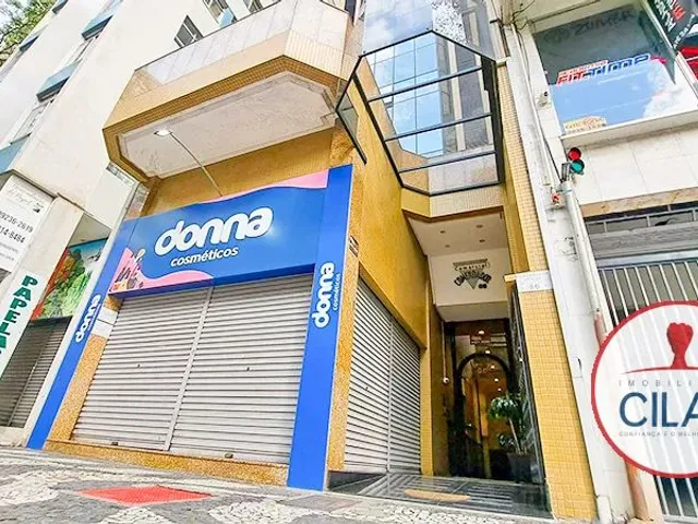 Sala à venda, no bairro Centro em Curitiba
