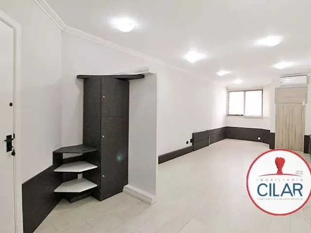 Sala à venda, no bairro Centro em Curitiba