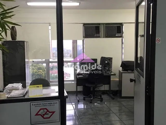 Sala com 45m², à venda, no bairro Centro em São José dos Campos