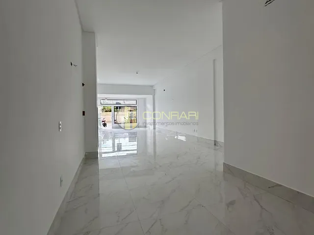 Sala para alugar, no bairro pereque  em Porto Belo