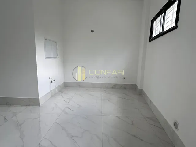Sala para alugar, no bairro pereque  em Porto Belo