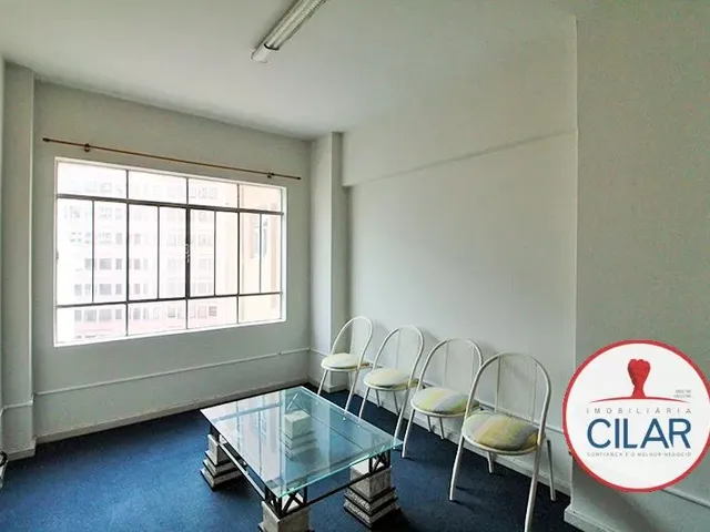 Sala à venda, no bairro Centro em Curitiba
