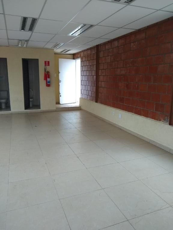 Sala com 100m², para alugar, no bairro Belém em São Paulo