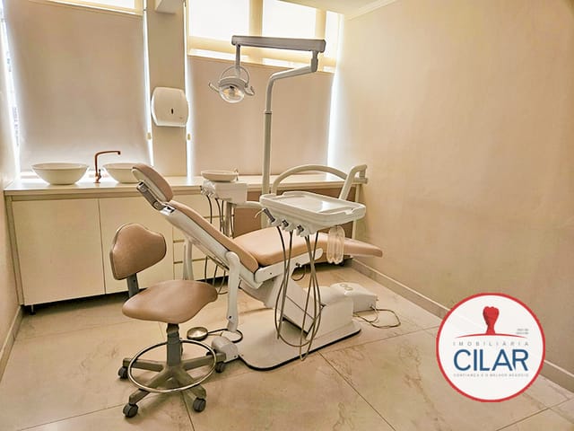 Sala à venda, no bairro Centro em Curitiba