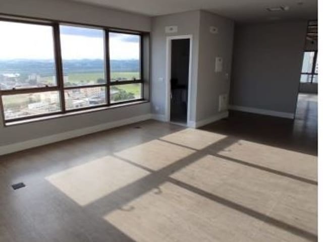 Foto do Sala - Sala para alugar, 94 m² por R$ 8.708,00/mês - Jardim Aquarius - São José dos Campos/SP | INDEPENDENCE NEGOCIOS IMOBILIARIOS LTDA