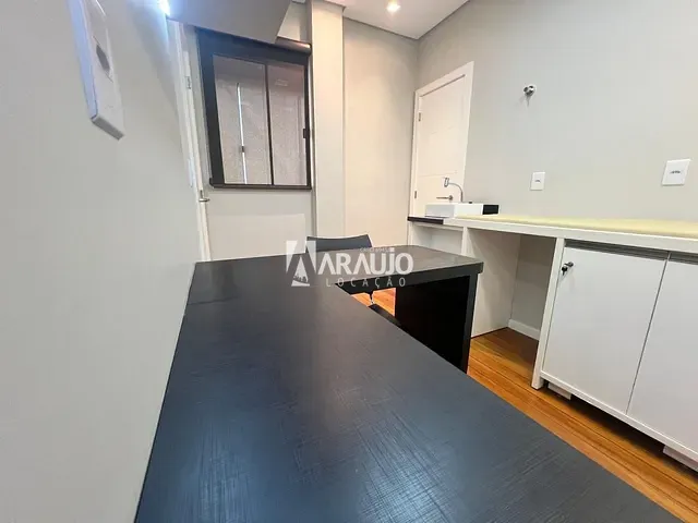 Sala para alugar, no bairro Centro em Itajaí
