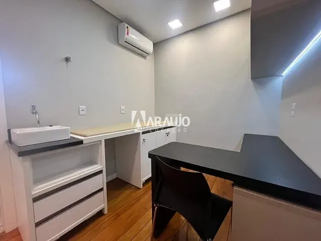 Sala para alugar, no bairro Centro em Itajaí