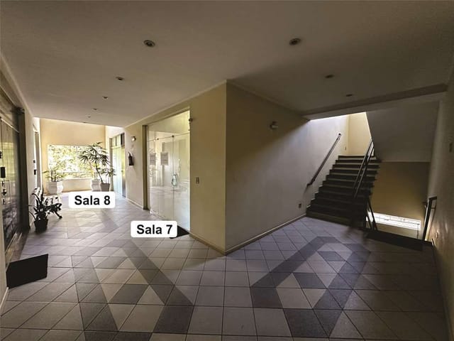 Sala com 39m², à venda, no bairro Granja Viana em Cotia