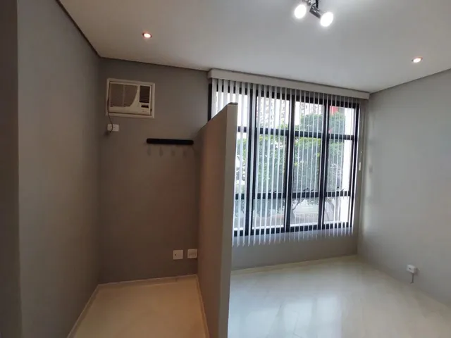 Sala com 10m², para alugar, no bairro Jardim Aquarius em São José Dos Campos