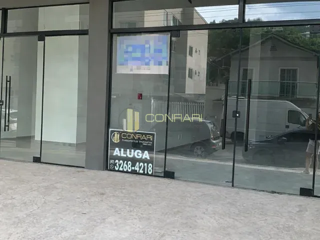 Sala para alugar, no bairro Morretes em Itapema