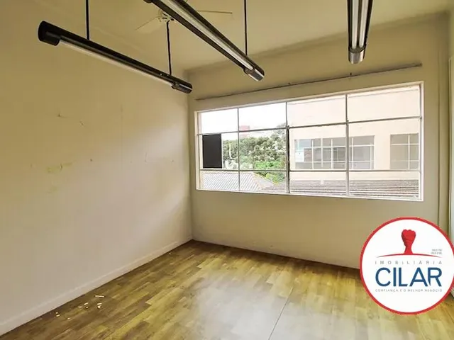 Sala para alugar, no bairro Centro em Curitiba