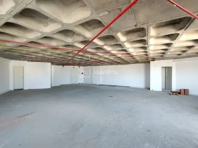 Sala com 370m², à venda, no bairro Jardim Faculdade em Sorocaba