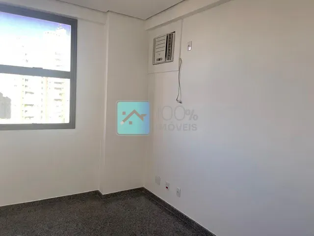 Sala com 36m², para alugar, no bairro Jardim São Dimas em São José dos Campos