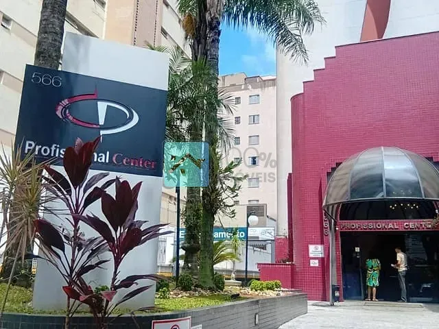 Sala com 36m², para alugar, no bairro Jardim São Dimas em São José dos Campos