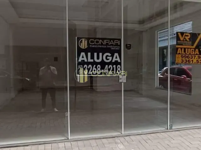 Sala para alugar, no bairro Morretes em Itapema
