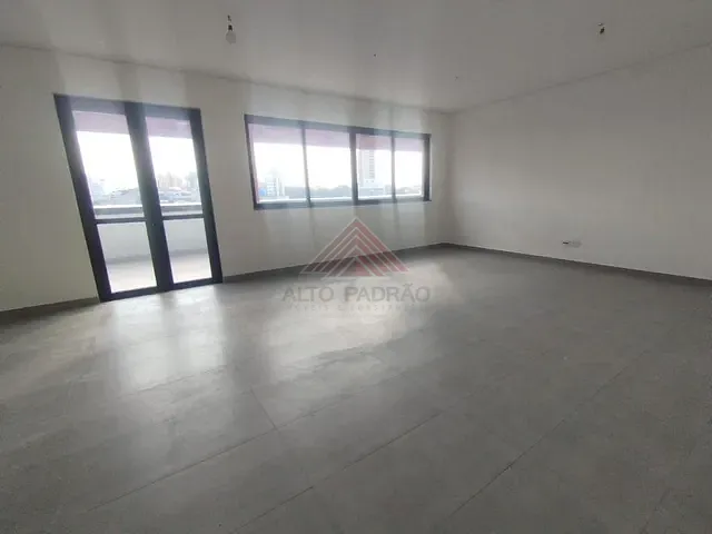 Sala com 186m², para alugar, no bairro Jardim Pilar em Mauá