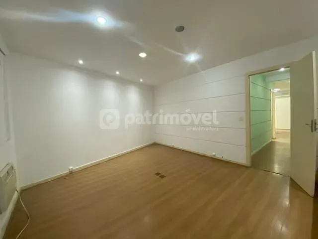Sala com 95m², para alugar, no bairro Centro em Rio de Janeiro