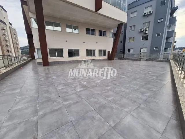 Sala com 1022m², para alugar, no bairro Centro em Concórdia