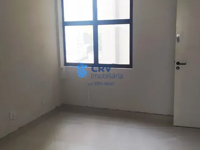 Sala com 75m², à venda, no bairro Centro em Londrina
