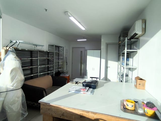 Foto do Sala - Sala para locação, Santa Rosa, Niterói, RJ | SelfSpin