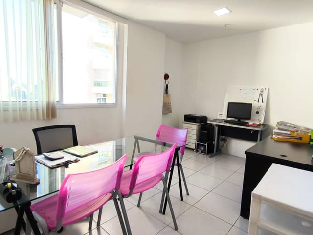 Foto do Sala - Sala para locação, Santa Rosa, Niterói, RJ | SelfSpin