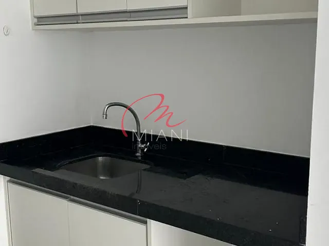 Sala à venda ou para alugar, no bairro Vila Leopoldina em São Paulo