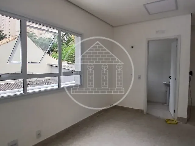 Sala com 30m², para alugar, no bairro Jardim Marajoara em São Paulo