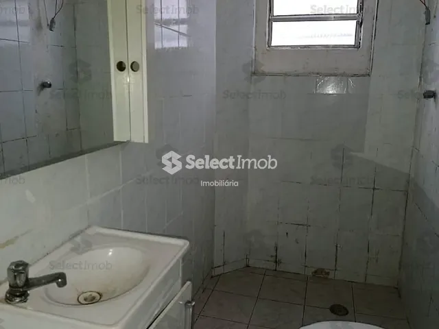 Sala para alugar, no bairro Parque São Vicente em Mauá