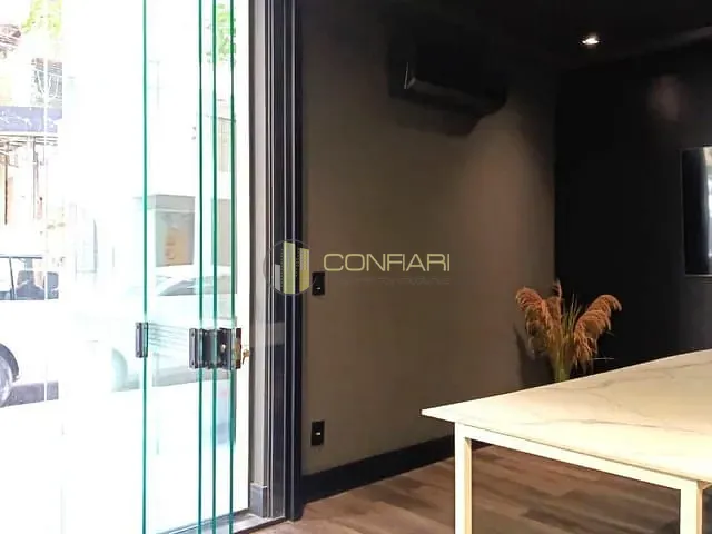 Sala para alugar, no bairro Morretes em Itapema