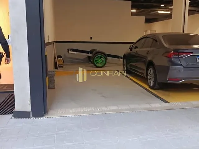 Sala para alugar, no bairro Morretes em Itapema
