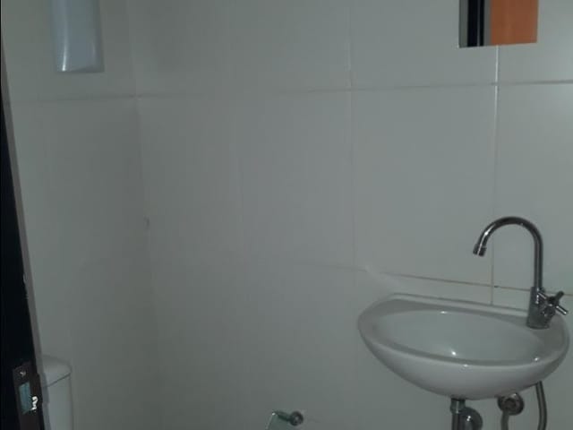 Sala com 32m², para alugar, no bairro Penha de França em São Paulo