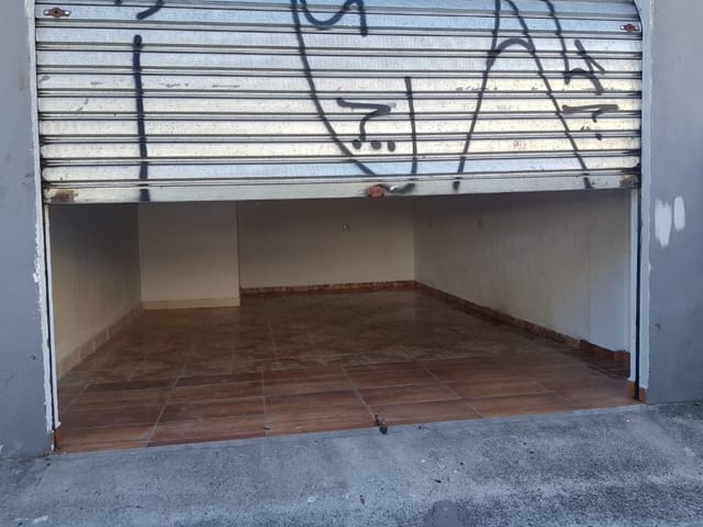 Sala com 20m², para alugar, no bairro Jardim D'abril em São Paulo