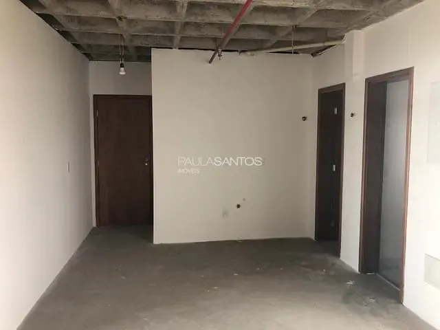 Sala à venda, no bairro Vila Trujillo em Sorocaba