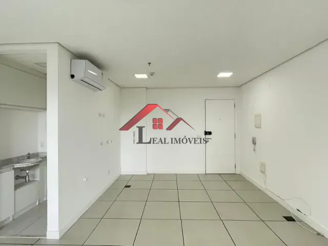 Sala com 31m², para alugar, no bairro Jardim em Santo André