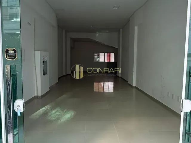 Sala para alugar, no bairro meia praia em Itapema