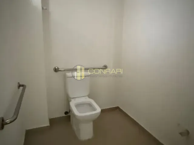 Sala para alugar, no bairro meia praia em Itapema