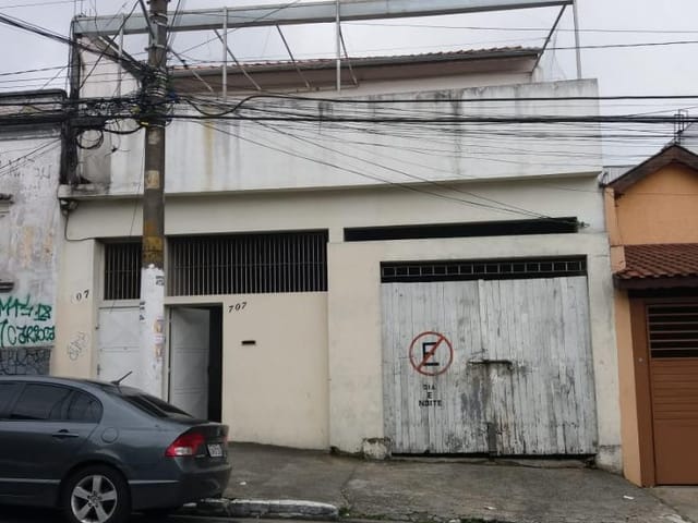 Sala com 60m², para alugar, no bairro Penha de França em São Paulo