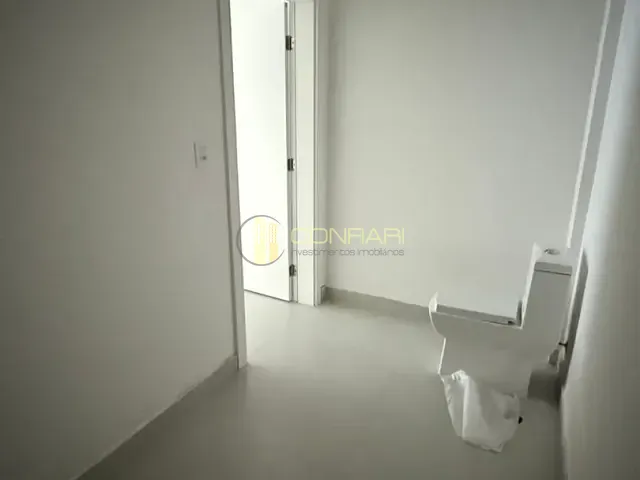 Sala para alugar, no bairro meia praia em Itapema