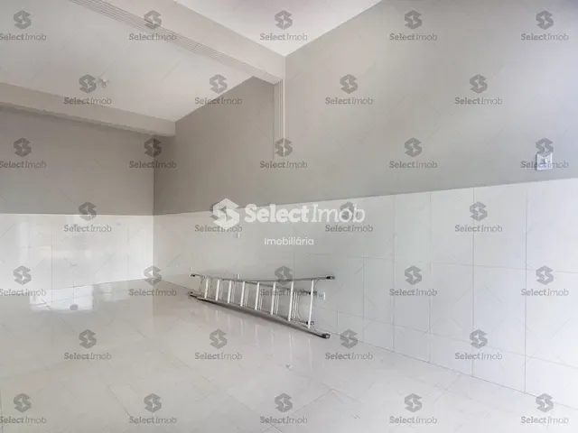 Sala com 21m², para alugar, no bairro Jardim Maringá em Mauá