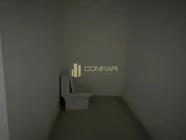 Sala para alugar, no bairro meia praia em Itapema