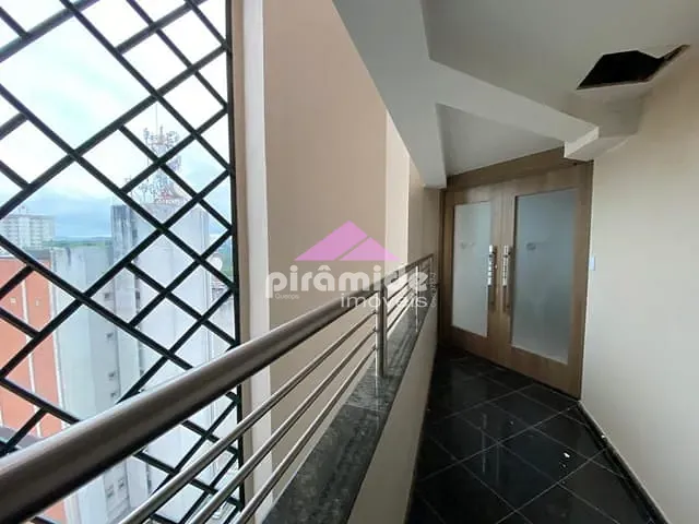 Sala com 324m², à venda, no bairro Centro em São José dos Campos