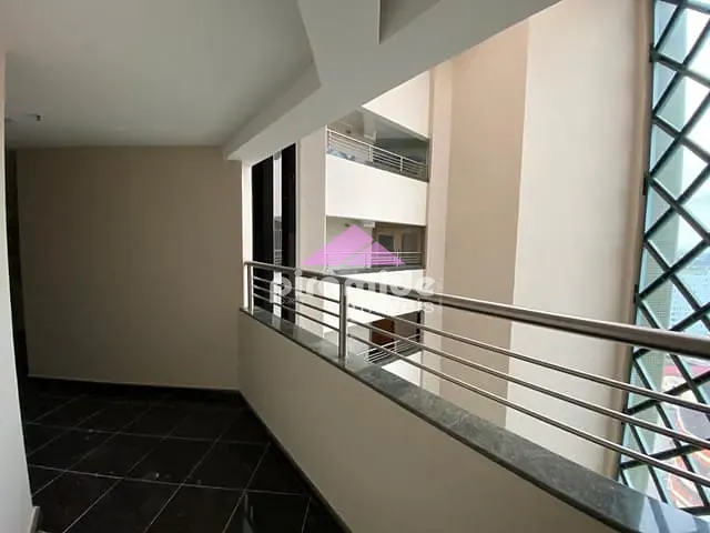 Sala com 324m², à venda, no bairro Centro em São José dos Campos